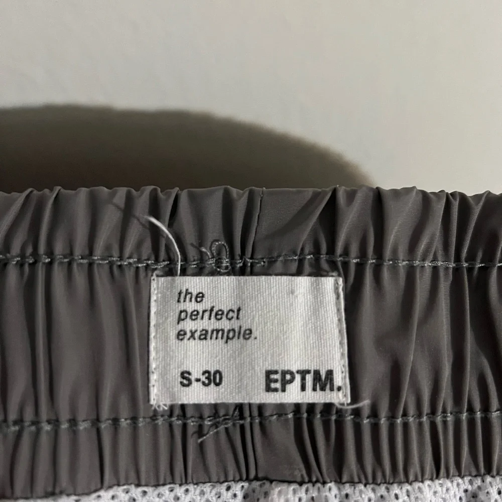 EPTM sweats - Picture 2 of 2